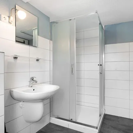 Lägenhet Kapitaensferienhaus Hiddenseeblick Schaprode